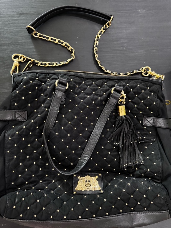 Juicy Couture Handbags - Vintage Juicy Couture Quilted Tote w/ Strap